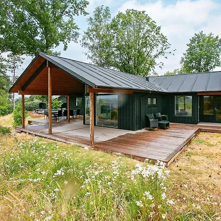 Сasa de vacaciones 12 Person In Millinge