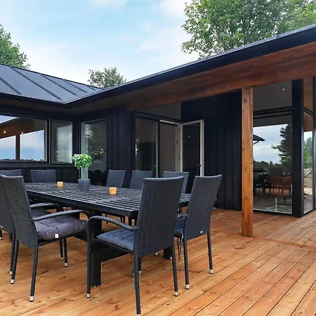 Сasa de vacaciones 12 Person In