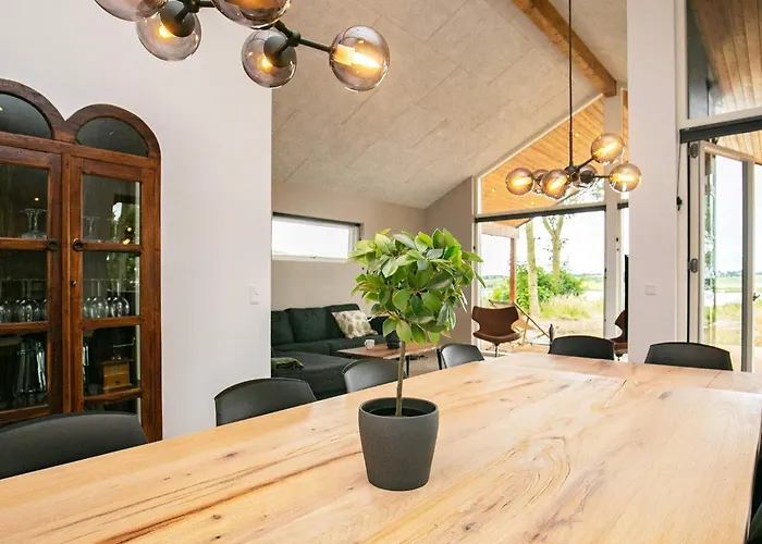 펜션 12 Person In *