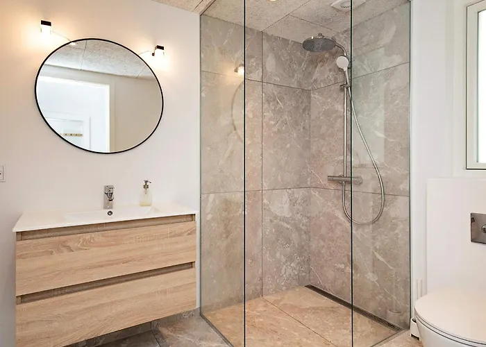 12 Person In 펜션 Millinge